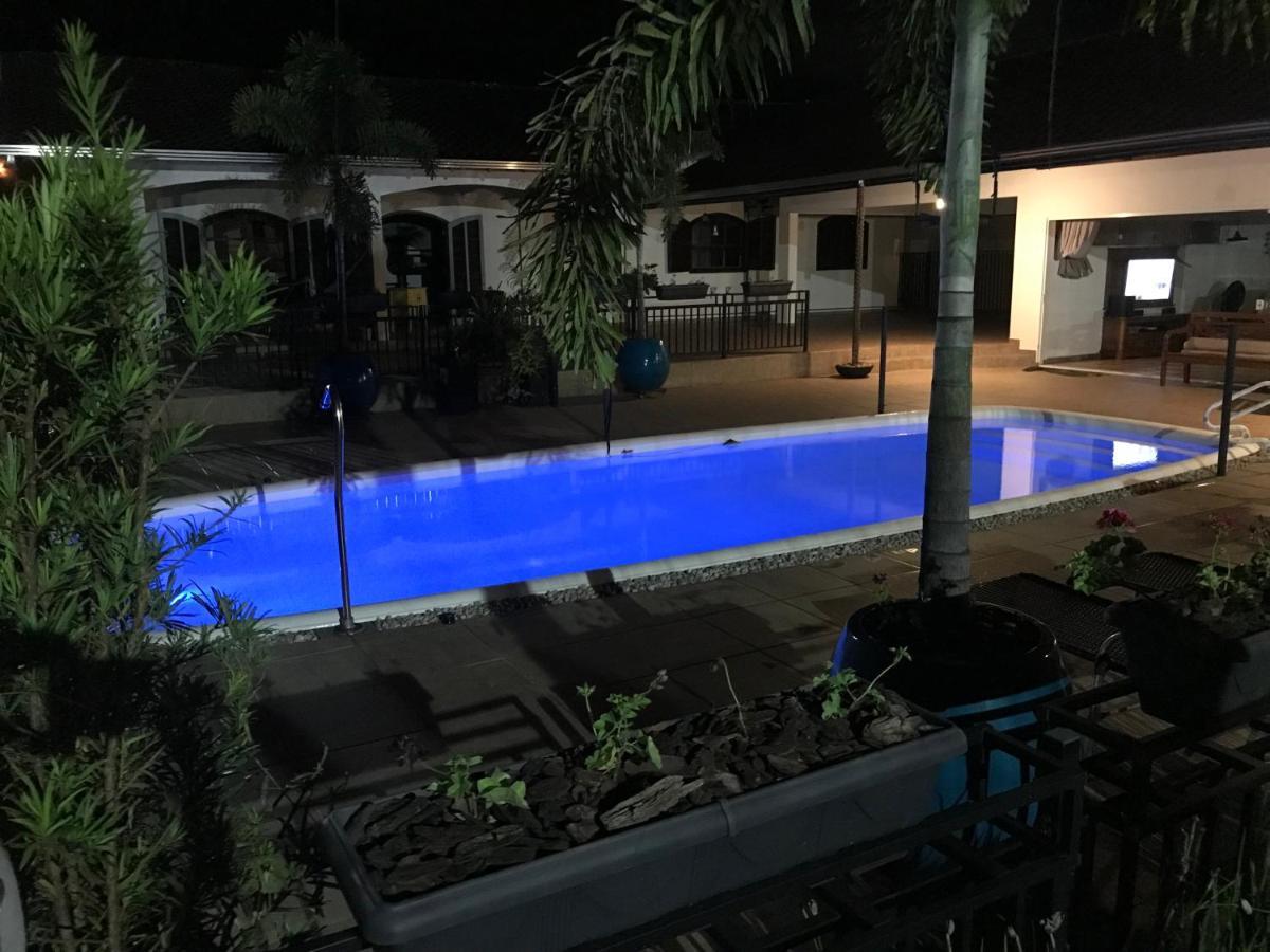 Dos Adris Homestay *