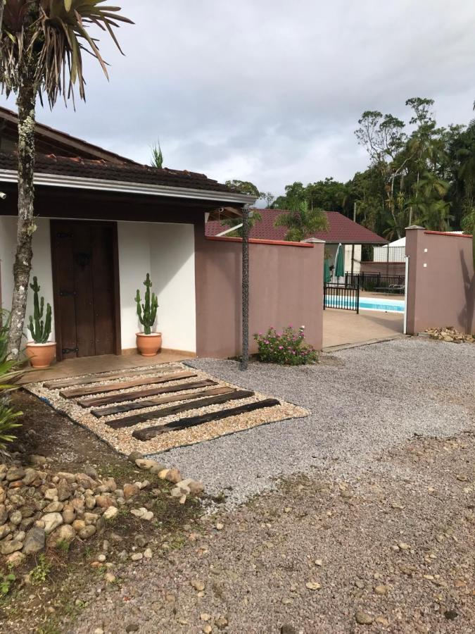 Dos Adris Homestay Morretes